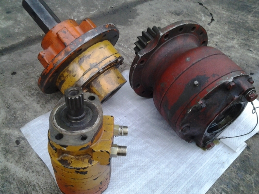 ขาย มอเตอร์ไฮดรอลิค เกียร์ ใบเจาะดิน