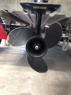 ต้องการขายเรืออลูมิเนียมติดเครื่อง Mercury Sea Pro ขนาด 12 ฟุต ต้องการขายเรืออลูมิเนียมติดเครื่อง Mercury Sea Pro ขนาด 12 ฟุต