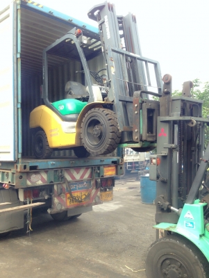 วันศุกร์กับวันเสาร์จะมีตู้มาลงอีก4ตู้ครับท่านลูกค้า 083-062-0223 วันศุกร์กับวันเสาร์จะมีตู้มาลงอีก4ตู้ครับท่านลูกค้า 083-062-0223