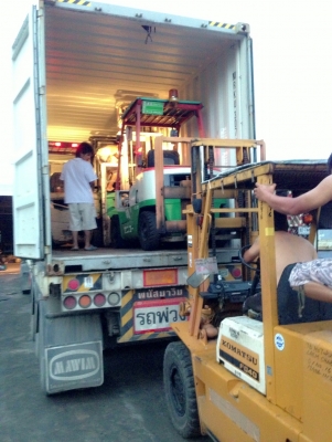 วันศุกร์กับวันเสาร์จะมีตู้มาลงอีก4ตู้ครับท่านลูกค้า 083-062-0223 วันศุกร์กับวันเสาร์จะมีตู้มาลงอีก4ตู้ครับท่านลูกค้า 083-062-0223