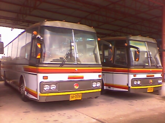 กลับมาขายกันอีกครั้งครับเบ็นซ์เครืองท้ายเเอร์ไฟฟ้าเเหนบ 940000มาดูมาต่อราคากันครับขายได้ขายเลยครับ