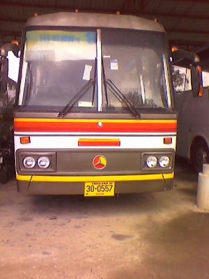 กลับมาขายกันอีกครั้งครับเบ็นซ์เครืองท้ายเเอร์ไฟฟ้าเเหนบ 940000มาดูมาต่อราคากันครับขายได้ขายเลยครับ