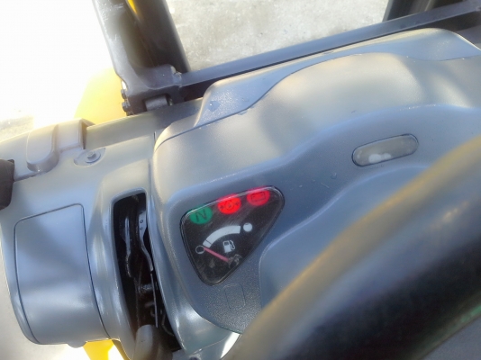 ขายถูก komatsu fd25-16ขนาด2.5ตัน เสาสูง4.5เมตร เกียร์ออร์โต้ เครื่องดีเซล4d94le ชั่วโมงการใช้งาน1xxxกว่าชั่วโมง