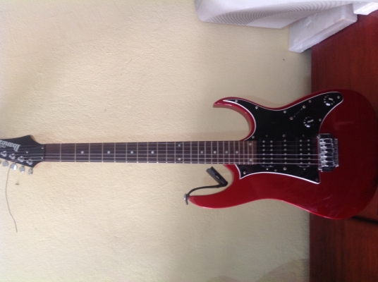 ขายกีตาร์มือโปร. มือสองสภาพใหม่