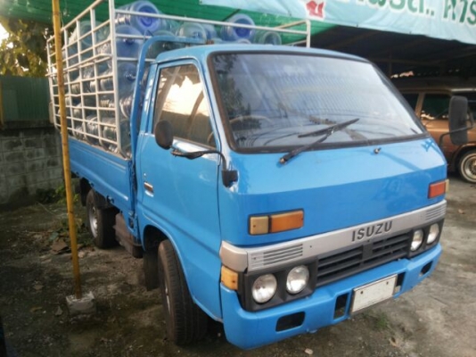 Isuzu Tl 4 ล้อกลาง ไม่ติดเวลา ขายถูก 115000. บาท Isuzu Tl 4 ล้อกลาง ไม่ติดเวลา ขายถูก 115000. บาท