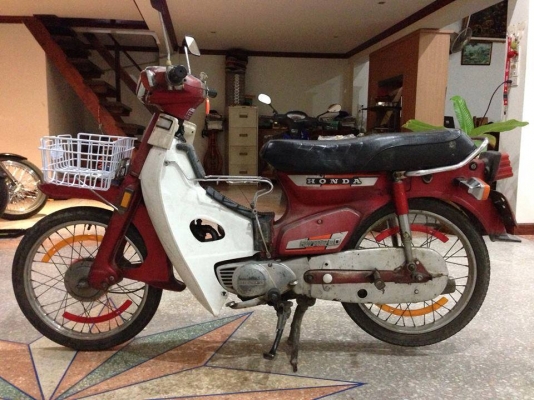 ขายนันทิดา/ชี700 เดิมๆทั้งคันสภาพพร้อมใช้งานภาษีเต็มทะเบียนพร้อมโอนครับรถยุอำนาจเจริญราคาเปิดที่13500บาทครับต่อรองได้นิดน่อยส่งได้ทั่วไทยหรือมาลองขับรับรถเองได้ที่อำเภอปทุมราชวงศาครับ...เป็นรถน้องชายฝากขายนะครับสนใจโทรถามได้ครับ080-1696651