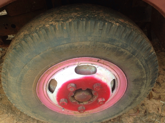 MAZDA 100 HP 4BC2 กระบะเหล็กความยาว 4.20 เมตรสภาพดีไม่มีผุกร่อน เครื่องแห้งแรงดีมากครับ วางเครื่องของอีซูซุ ลงเล่มครบถูกต้อง หัวเก๋งสภาพดีภายในคอนโซลอยู่ครบ พวงมาลัยธรรมดา ช่วงล่างคัชซีไม่มีผุไม่มีดาม ยาง 7.50 ขอบ16 สภาพดี 60\% พร้อมบรรทุกพร้อมใช้งาน เอกสา MAZDA 100 HP 4BC2 กระบะเหล็กความยาว 4.20 เมตรสภาพดีไม่มีผุกร่อน เครื่องแห้งแรงดีมากครับ วางเครื่องของอีซูซุ ลงเล่มครบถูกต้อง หัวเก๋งสภาพดีภายในคอนโซลอยู่ครบ พวงมาลัยธรรมดา ช่วงล่างคัชซีไม่มีผุไม่มีดาม ยาง 7.50 ขอบ16 สภาพดี 60\% พร้อมบรรทุกพร้อมใช้งาน เอกสา