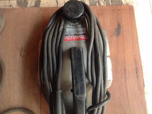 ขายกบไฟฟ้า makita มือสอง