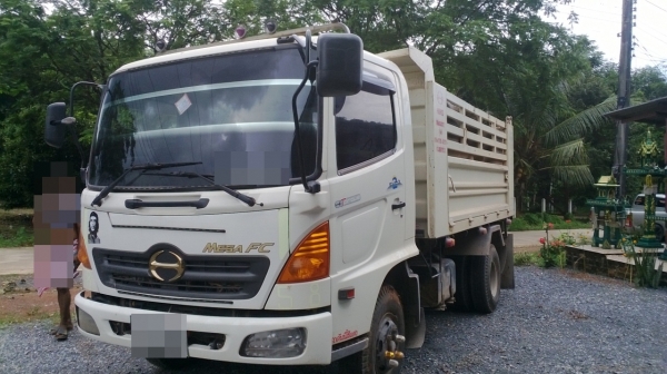 HINO FC เสื่อปืนไว จ.แพร่ มัดจำแล้วค่ะ 100,000 บาท ยอดจัดไฟแนนซ์ได้ 900,000 บาทค่ะ บริษัทราชธานีลิสซิ่ง HINO FC เสื่อปืนไว จ.แพร่ มัดจำแล้วค่ะ 100,000 บาท ยอดจัดไฟแนนซ์ได้ 900,000 บาทค่ะ บริษัทราชธานีลิสซิ่ง