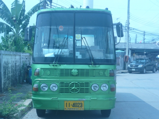 ขายรถมินิบัส6เมตรพร้อมใช้งาน