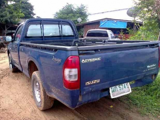 รถกระบะ Isuzu D-MAX ตอนเดียว 2500 เทอร์โบ EX ปี 2547 พวงมาลัยพาวเวอร์  รถอยู่ ชุมพวง นครราชสีมา