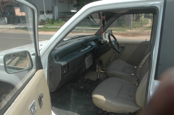 มิตซูบิชิl200 มิตซูบิชิl200