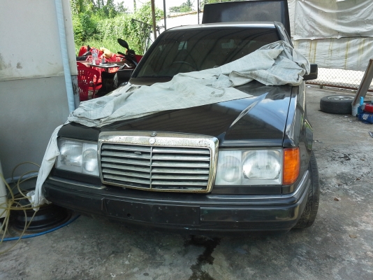 BENZ300E เครื่องติด ขายถูกๆ