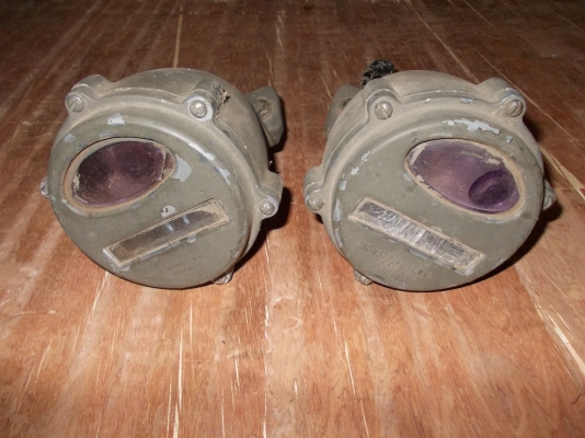 ขายไฟเลี้ยว  m37