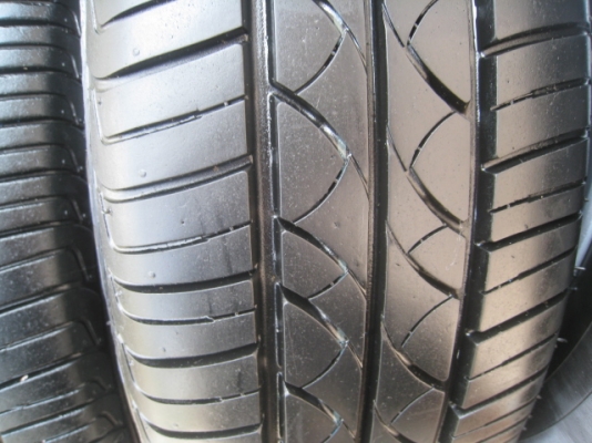 ขายแม็กมือสอง Nissan march 15"x5.5" et50 4รู100 +ยางสัปดาห์ที่ 45ปี 12 สนใจติดต่อเล็กคลองสามครับ (081-3747940)