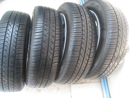 ขายแม็กมือสอง Nissan march 15"x5.5" et50 4รู100 +ยางสัปดาห์ที่ 45ปี 12 สนใจติดต่อเล็กคลองสามครับ (081-3747940)