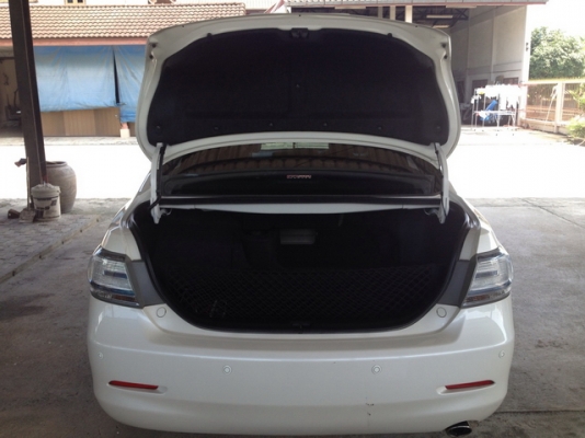 ขาย TOYOTA CAMRY HYBRID 2.4 AT