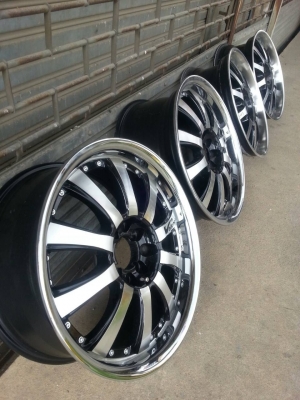 แม็กขอบ 17 4รู100/114 ครบชุด