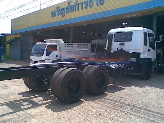 ขายอีซูซู 10ล้อเพลาเดียว 175 แรง เปลี่ยนหัวเด้กก้า ขายหัว-คัสซี ขายอีซูซู 10ล้อเพลาเดียว 175 แรง เปลี่ยนหัวเด้กก้า ขายหัว-คัสซี