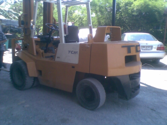 ขายรถยก4ตันtcmเสาสูง4.5เมตร.รถนอกใช้งานเสร็จแล้ว