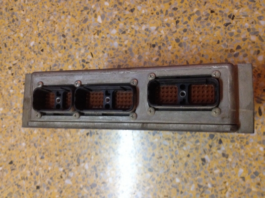 ขาย... กล่อง KOMATSU PC 200-7,300-7พร้อมส่งทั่วประเทศ