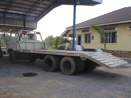 ขายรถสิบล้อ HINO KT 725  2 เพลา