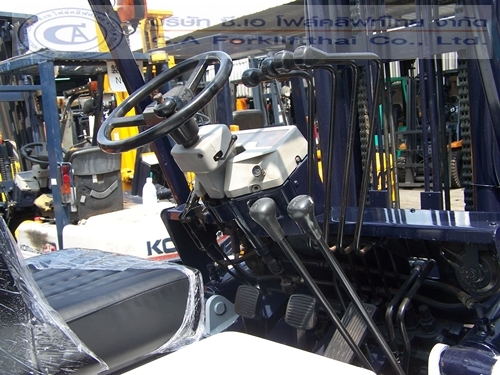 ขาย รถโฟล์คลิฟท์ KOMATSU รุ่น FD40-5