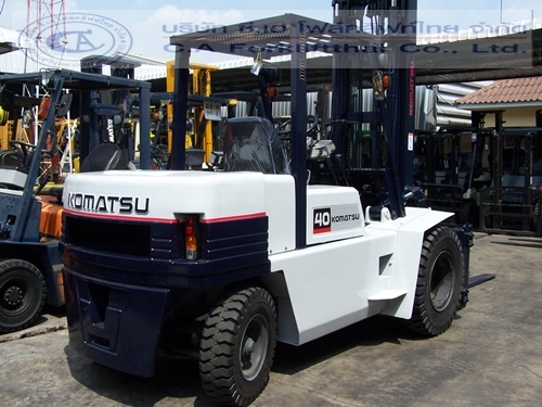 ขาย รถโฟล์คลิฟท์ KOMATSU รุ่น FD40-5