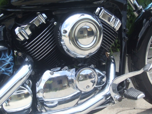 ขาย DRAGSTAR 400 CUSTOM ปี99 เก็บงานใหม่ สีดำเพ้นสวยๆ