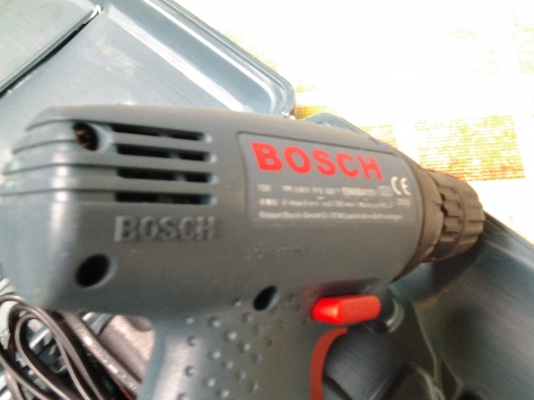 ขายสว่านแบต12v 3 หุน ชลบุรี