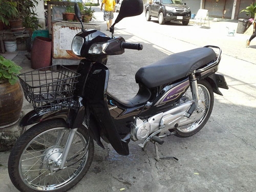 dreem ปี 56 สีดำ รถหลุดจำนำ รถสวยมากๆ มีเอกสารครบ ขับกลับบ้านได้เลยจ้า dreem ปี 56 สีดำ รถหลุดจำนำ รถสวยมากๆ มีเอกสารครบ ขับกลับบ้านได้เลยจ้า