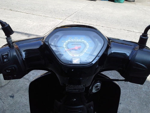 dreem ปี 56 สีดำ รถหลุดจำนำ รถสวยมากๆ มีเอกสารครบ ขับกลับบ้านได้เลยจ้า dreem ปี 56 สีดำ รถหลุดจำนำ รถสวยมากๆ มีเอกสารครบ ขับกลับบ้านได้เลยจ้า