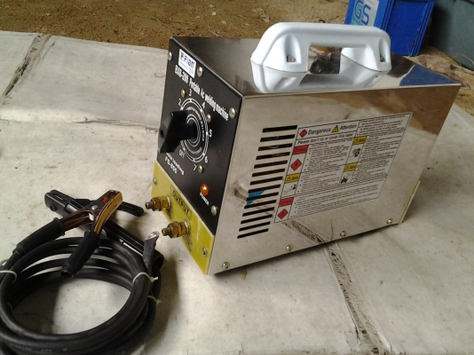 ขายตู้เชื่อมAC 200Am ชลบุรี ขายตู้เชื่อมAC 200Am ชลบุรี