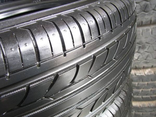 ขายยาง YOKOHAMA EAERT-1 185/65/14 ปี11 ดอกเต็มครับ