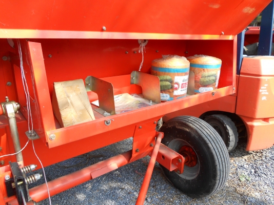 ขายเครื่องอัดฟางใหม่ในราคามือสอง