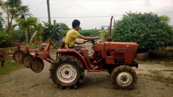 ขาย HINOMOTO E2040 4WD 3สูบ สภาพสมบูรณ์ พร้อมใช้งาน