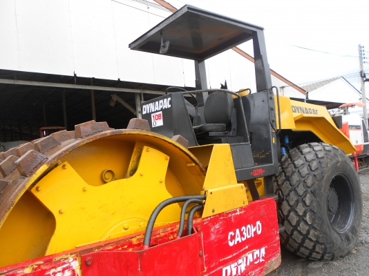 ขายรถบดหนาม DYNAPAC CA30PD