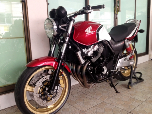 ขาย CB400 SF TEC3 ปี2005 สวยๆ อินวอยแท้+สรรพสามิตแท้+พรบ ราคา 128000 บาท ด่วนๆ