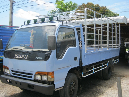 ขาย6ล้อ NPR 66LX5 -4HF1 130 แรงม้า ห้างแท้ปี 40 พร้อมใช้งาน