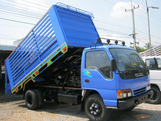 ขาย6ล้อ NPR 66LX5 -4HF1 130 แรงม้า ห้างแท้ปี 40 พร้อมใช้งาน