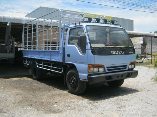 ขาย6ล้อ NPR 66LX5 -4HF1 130 แรงม้า ห้างแท้ปี 40 พร้อมใช้งาน