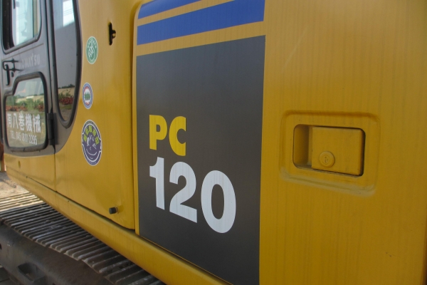 KOMATSU PC120-6  เก่านอก