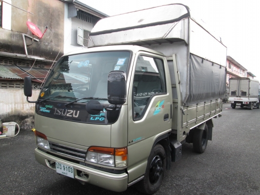 ขาย Isuzu NKR 66E 4ล้อ หัวการ์ตูนไม่ติดเวลา ปี09.