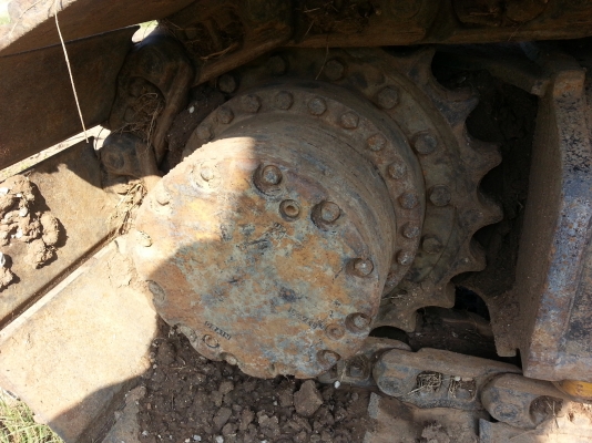 ขายอะใหล่ด่วน HITACHI EX 200-3 สนใจติดต่อด่วน