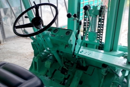 ขายรถ forklift เกียรออโต้ ดีเซล 2 ตัน ขายรถ forklift เกียรออโต้ ดีเซล 2 ตัน