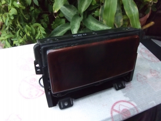 กรอบที่ใส่ของหรือใส่เหรียญกดเด้งพร้อมช่องที่จุดบุหรี่ของโตโยต้า