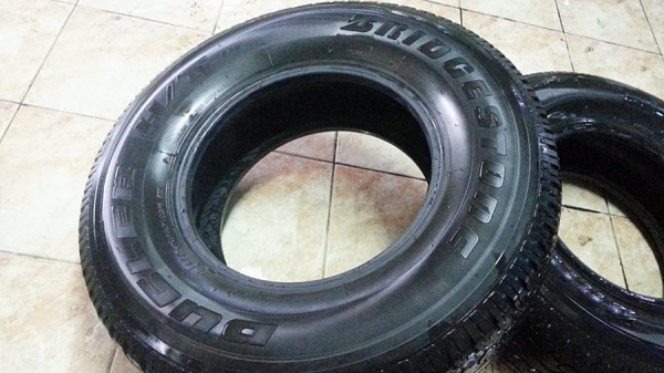 ขายยาง BRIDGESTONE DUELER H/T 689 1 ชุด 255/70/15 ปี 11 สดๆ นิ่มๆ ไม่ปะไม่บวม ดอกลึกๆ