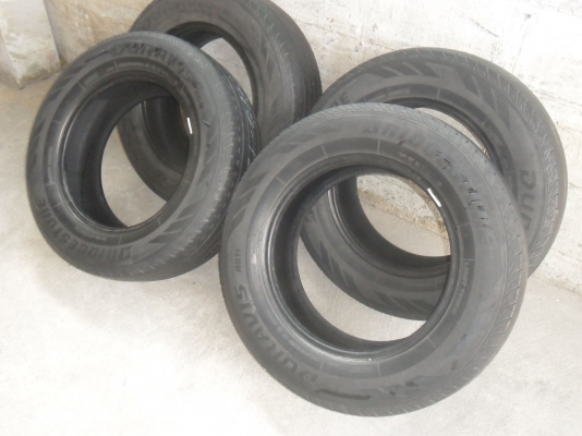 ยาง BRIDGESTONE 215/65R16 ปี10 สวยๆ 4 เส้น ราคา 2400 บาท