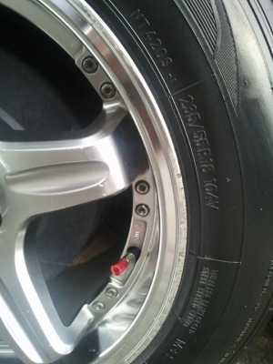 ขายแม็กนาวาร่าแท้ญี่ปุ่น ขอบ 18 นิ้ว 15000 บ.