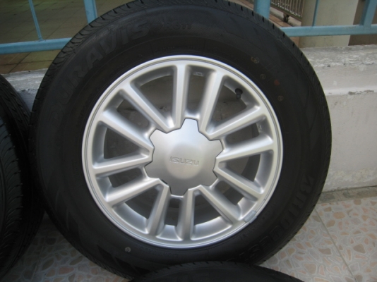 ขายล้อแม็กป้ายแดง All new Isuzu d-max 16"x6.5" et41 6รู139 + ยางปี2513 สีและตุ่มหน้ายางมีทุกเส้นครับ  สนใจติดต่อเล็กคลองสามครับ (081-3747940)